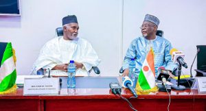 Nigeria, Niger in Talks to Ease Tensions